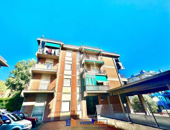 Foto Appartamento in vendita a Borghetto Santo Spirito