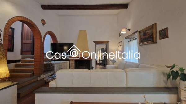 Foto Appartamento in vendita a Borgo San Lorenzo