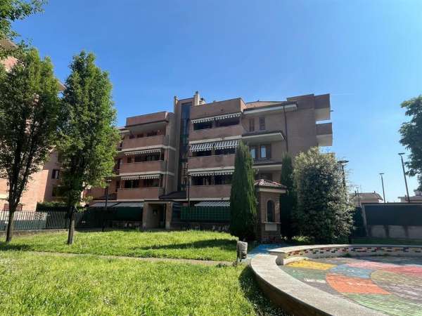 Foto Appartamento in vendita a Bovisio-Masciago