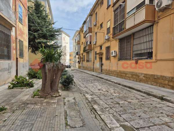 Foto Appartamento in vendita a Brindisi