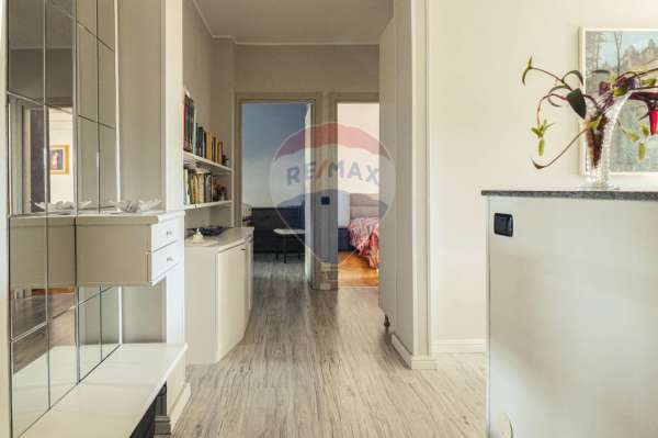 Foto Appartamento in vendita a Busto Arsizio