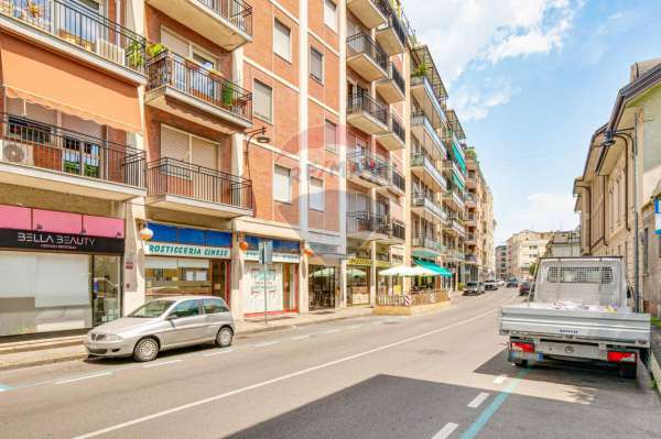 Foto Appartamento in vendita a Busto Arsizio