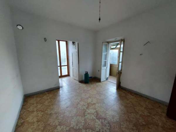 Foto Appartamento in vendita a Buti 80 mq  Rif: 1301487
