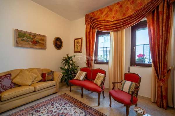 Foto Appartamento in vendita a Cagliari