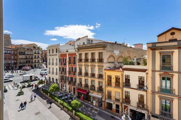Foto Appartamento in vendita a Cagliari