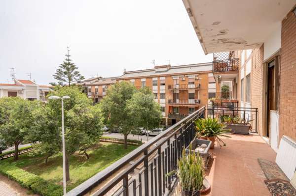 Foto Appartamento in vendita a Cagliari