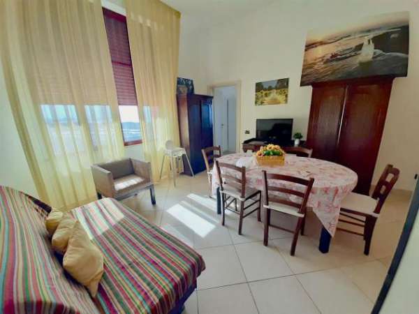 Foto Appartamento in vendita a Calambrone - Pisa 70 mq  Rif: 1266696