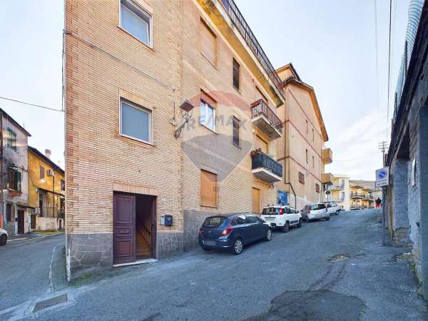 Foto Appartamento in vendita a Campagnano Di Roma