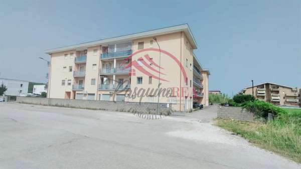 Foto Appartamento in vendita a Campomarino