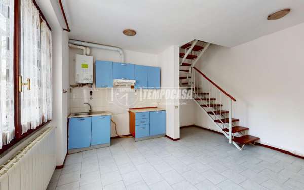 Foto Appartamento in vendita a Carate Brianza