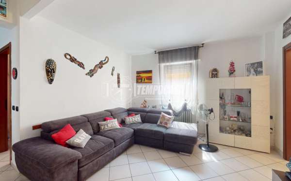 Foto Appartamento in vendita a Carate Brianza