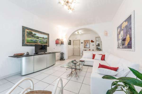 Foto Appartamento in vendita a Carpi