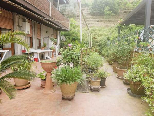 Foto Appartamento in vendita a Carrara 160 mq  Rif: 1286764