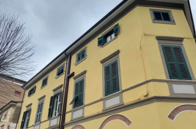 Foto Appartamento in vendita a Carrara 50 mq  Rif: 1315429