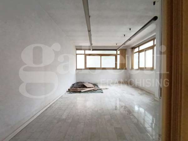 Foto Appartamento in vendita a Carrara