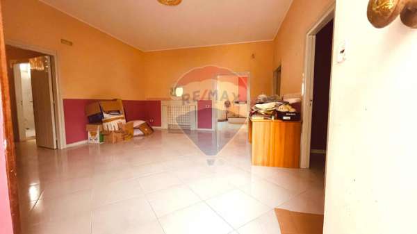 Foto Appartamento in vendita a Casandrino