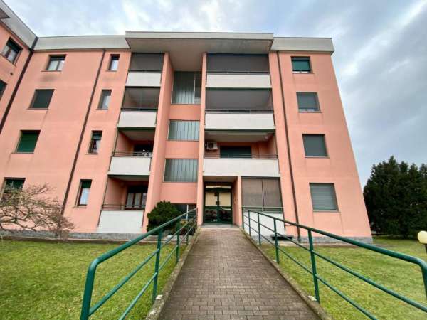 Foto Appartamento in vendita a Casorate Primo