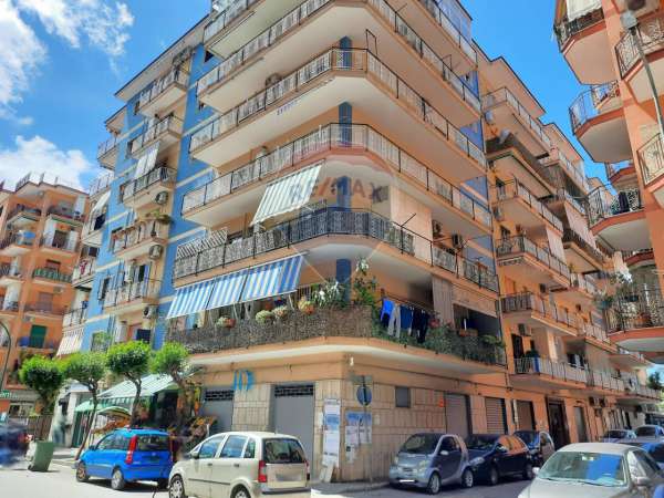 Foto Appartamento in vendita a Casoria