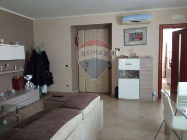 Foto Appartamento in vendita a Casoria