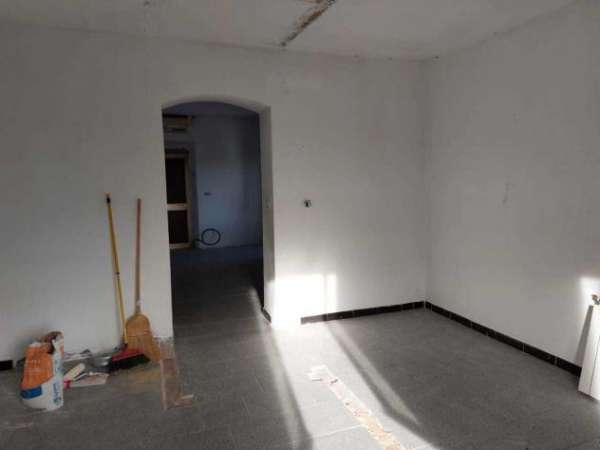 Foto Appartamento in vendita a Castelnuovo Magra 60 mq  Rif: 1231841
