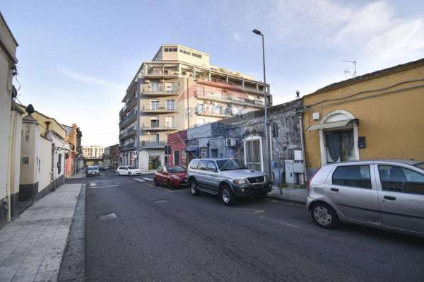 Foto Appartamento in vendita a Catania