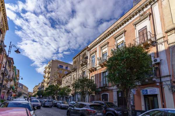 Foto Appartamento in vendita a Catania