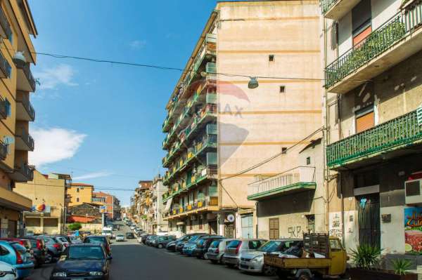 Foto Appartamento in vendita a Catania