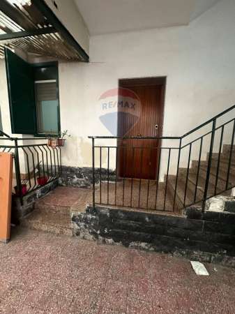 Foto Appartamento in vendita a Catania
