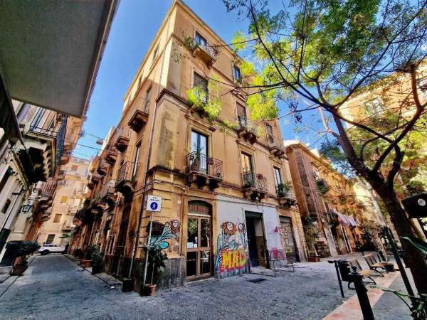 Foto Appartamento in vendita a Catania