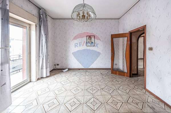 Foto Appartamento in vendita a Catania