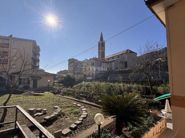 Foto Appartamento in vendita a Celle Ligure