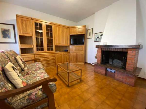 Foto Appartamento in vendita a Certaldo 100 mq  Rif: 1317112