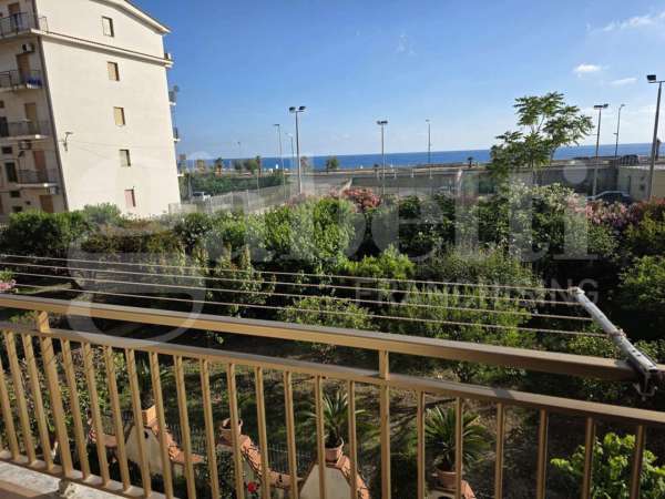 Foto Appartamento in vendita a Cetraro
