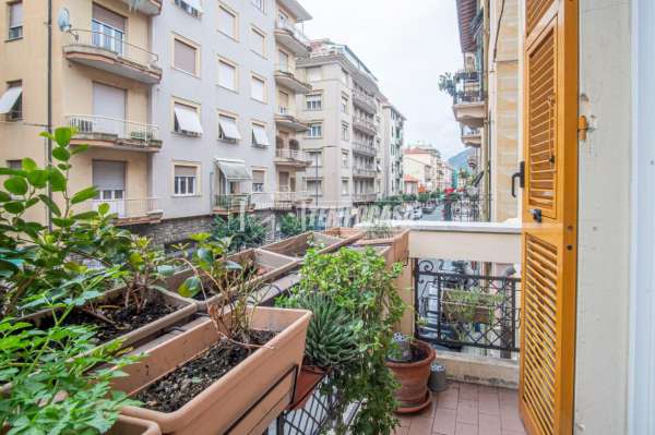Foto Appartamento in vendita a Chiavari