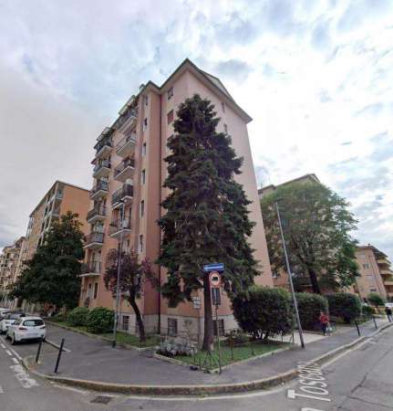 Foto Appartamento in Vendita a Cinisello Balsamo Viale Marche,  4