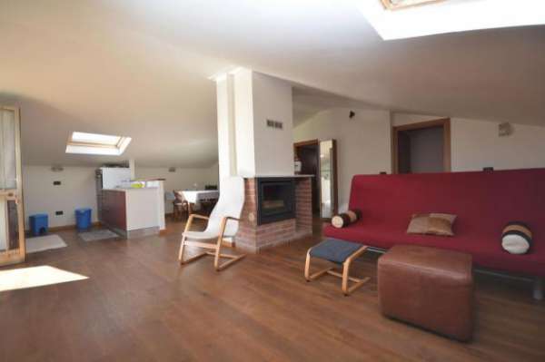 Foto Appartamento in vendita a Cinquale - Montignoso 115 mq  Rif: 1295698