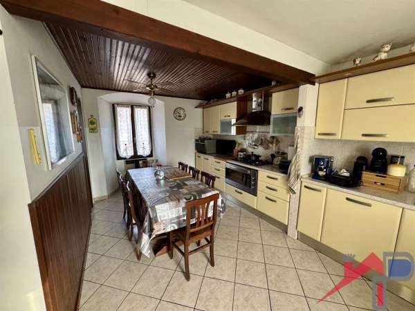 Foto Appartamento in vendita a Cisano Bergamasco