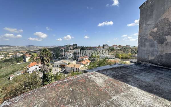 Foto Appartamento in vendita a Collecorvino