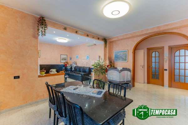 Foto Appartamento in vendita a Cologno Monzese