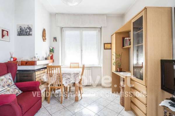 Foto Appartamento in vendita a Como