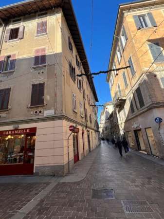 Foto Appartamento in vendita a Como