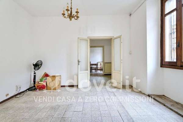 Foto Appartamento in vendita a Como