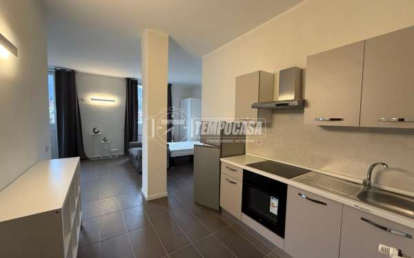 Foto Appartamento in vendita a Como