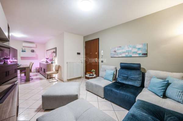 Foto Appartamento in vendita a Correggio