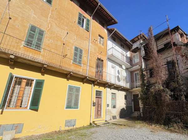 Foto Appartamento in vendita a Cossato