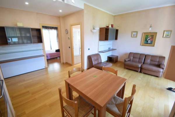Foto Appartamento in vendita a Diano Marina