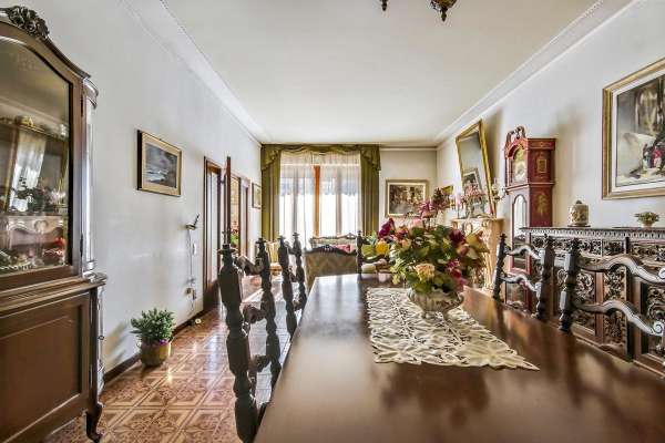 Foto Appartamento in vendita a Empoli