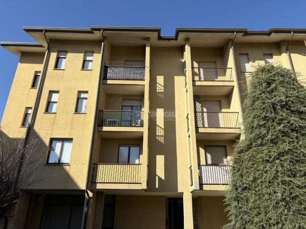 Foto Appartamento in vendita a Figino Serenza