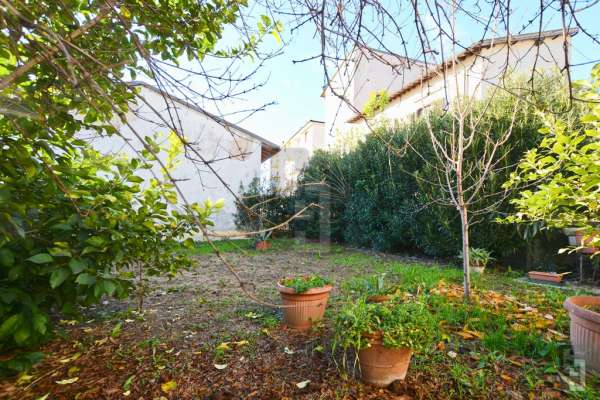 Foto Appartamento in vendita a Firenze