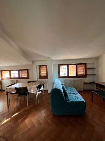 Foto Appartamento in vendita a Firenze